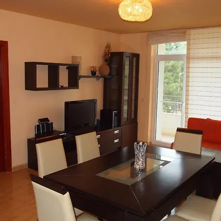 דירה Stylish Two Bedroom סאני ביץ'