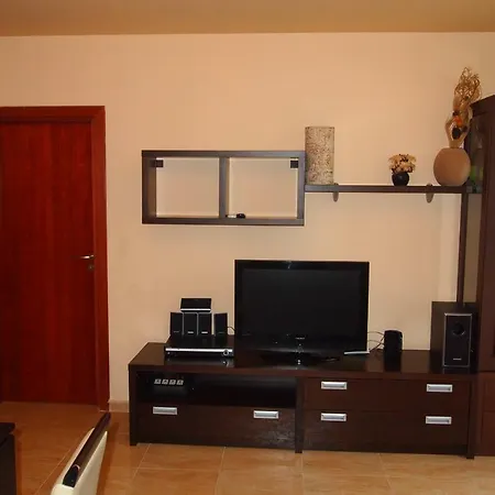Stylish Two Bedroom Διαμέρισμα